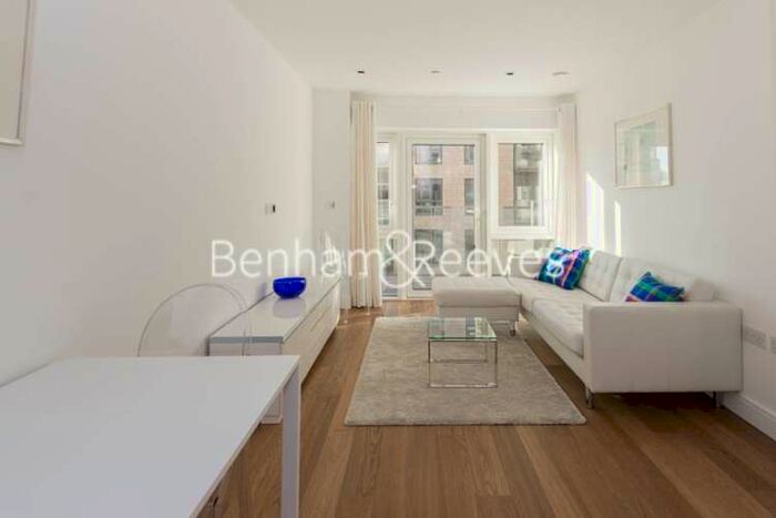 1 Bedroom Apartment To Rent In Longfield Avenue, Ealing, W5