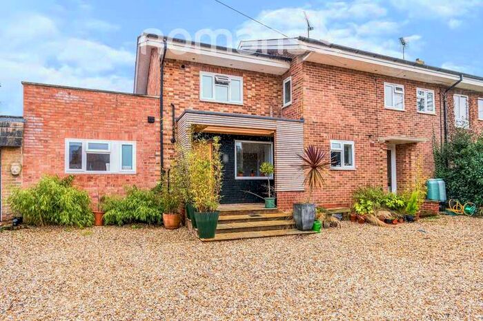 4 Bedroom Terraced House To Rent In Littleton, Winchester, SO22