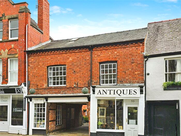2 Bedroom Flat For Sale In Church Street, Oswestry, Shropshire, SY11