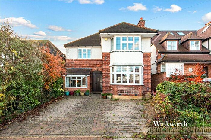4 Bedroom Detached House To Rent In Friars Avenue, Whetstone, London, N20