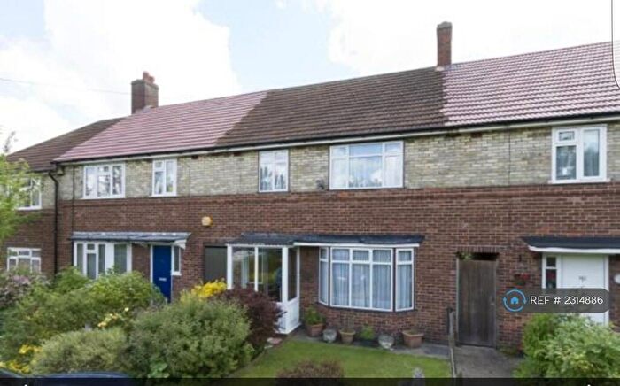 3 Bedroom Terraced House To Rent In Alnwick Road, London, SE12