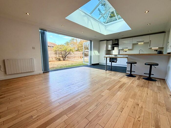 1 Bedroom Semi-Detached Bungalow For Sale In The Pines, Broadstairs, CT10