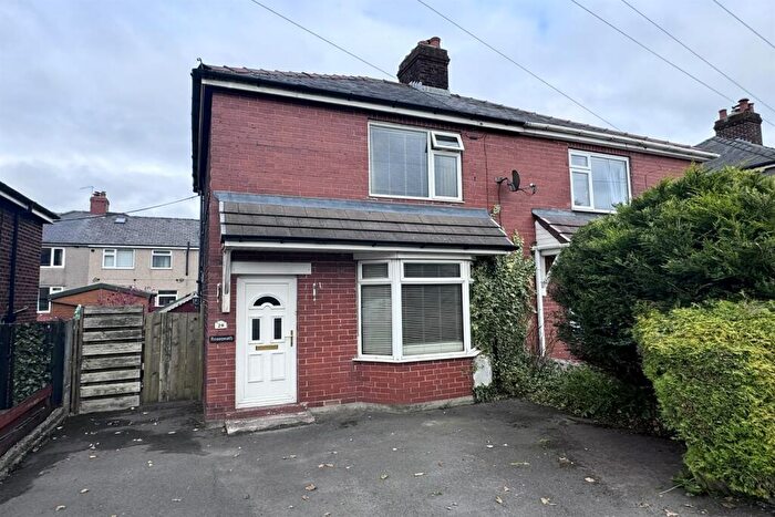 2 Bedroom Semi-Detached House For Sale In Burlow Road, Buxton, SK17