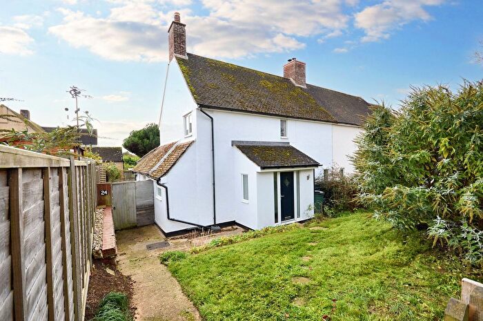 3 Bedroom Semi-detached House To Rent In Brae Hill, Brill, HP18