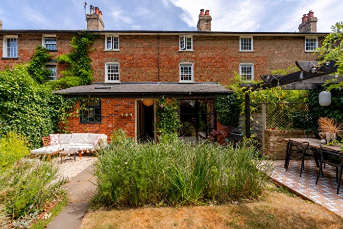 4 Bedroom Terraced House For Sale In Lower Caldecote, Biggleswade, SG18