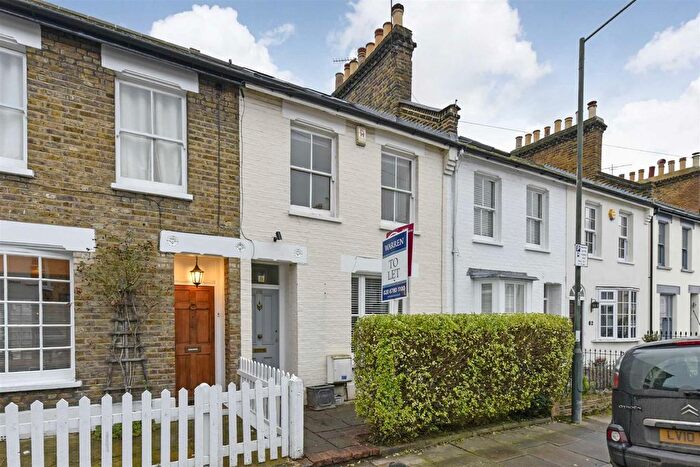 3 Bedroom Terraced House To Rent In Thorne Street, Barnes, SW13