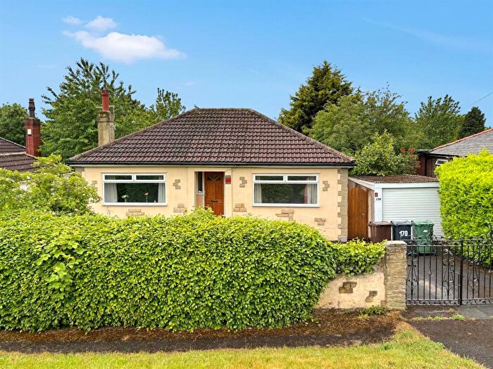 2 Bedroom Detached Bungalow To Rent In Blue Hill Lane, Leeds, LS12