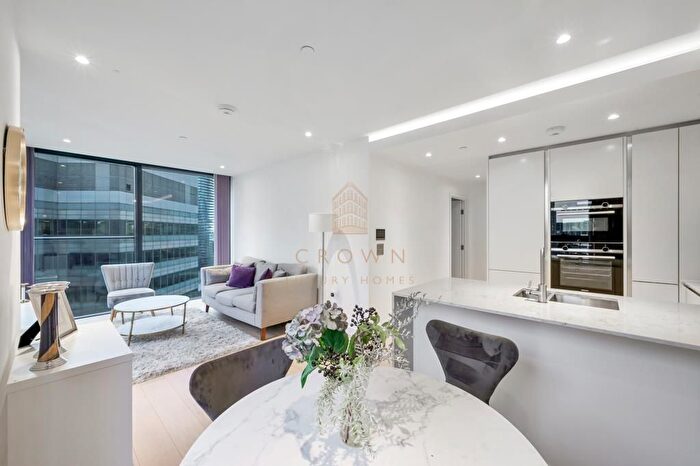 2 Bedroom Flat To Rent In Hampton Tower - Th Floor, Canary Wharf, E14