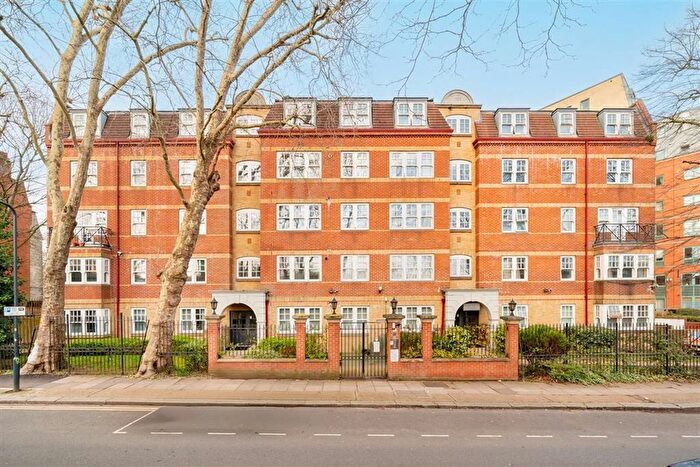 2 Bedroom Flat For Sale In Exeter Road, Kilburn, NW2