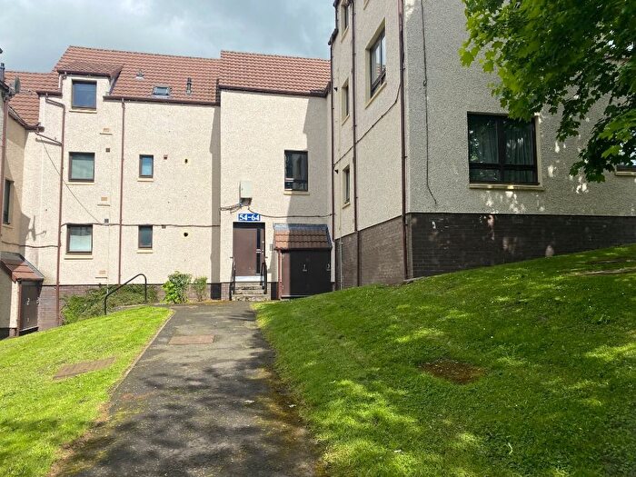 1 Bedroom Flat To Rent In Kirkgate, West Calder, West Lothian, EH55