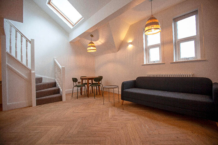 2 Bedroom Apartment To Rent In Albert Road, Manchester, Greater Manchester, M19