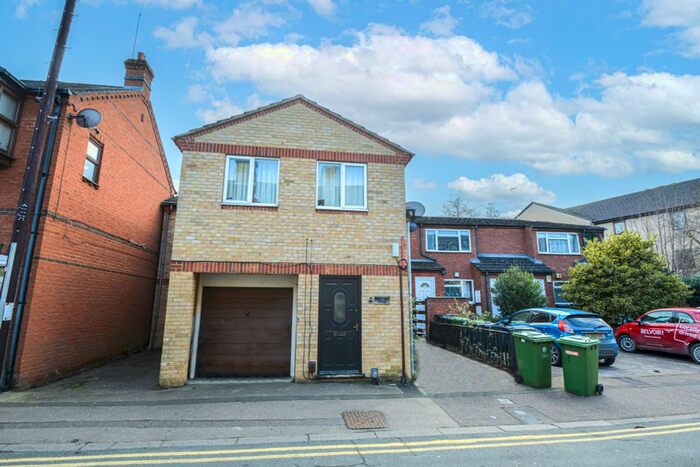 1 Bedroom Flat To Rent In Claridge Court, St Marks Street, City Centre, Peterborough, PE1