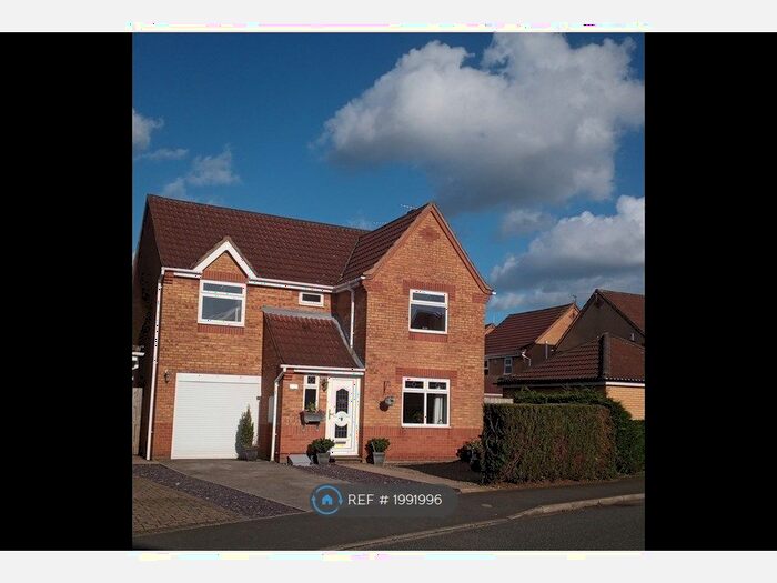 4 Bedroom Detached House To Rent In Collingtree Avenue, Winsford, CW7