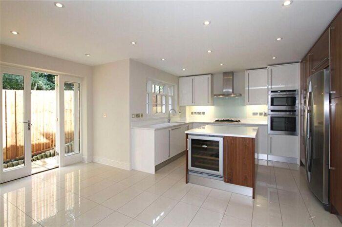 5 Bedroom Detached House To Rent In Southwood Avenue, Coombe, KT2