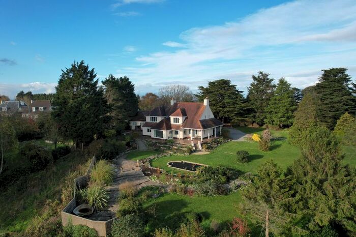 4 Bedroom Property To Rent In Worlebury Hill Road, Weston-Super-Mare, BS22