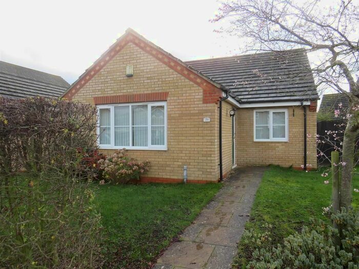 3 Bedroom Bungalow To Rent In Kiln Drive, Tydd St Mary, Wisbech, PE13