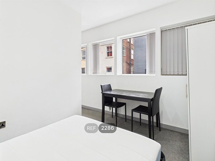 1 Bedroom Flat To Rent In Tivoli House, South Street, HU1