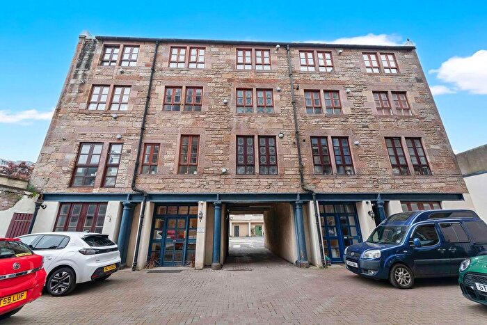 2 Bedroom Flat For Sale In Maritime Street, Edinburgh, EH6