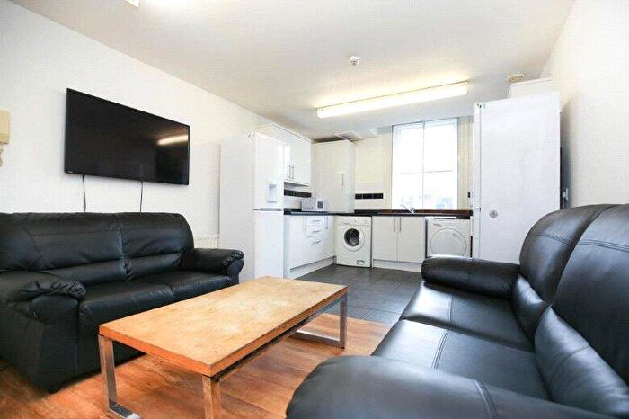 4 Bedroom Property To Rent In Gordon House Road, London, NW5