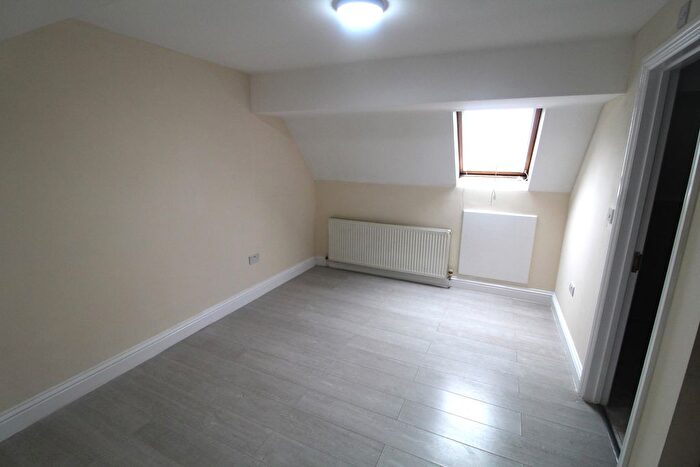 Studio To Rent In Lady Margaret Road, Southall, UB1