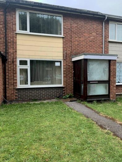 3 Bedroom House Of Multiple Occupation To Rent In Forsythia Gardens, Nottingham, NG7