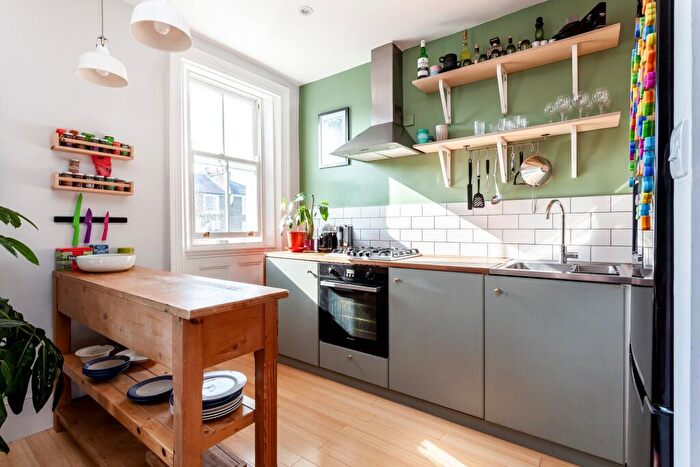 2 Bedroom Flat To Rent In St. Augustines Road, NW1