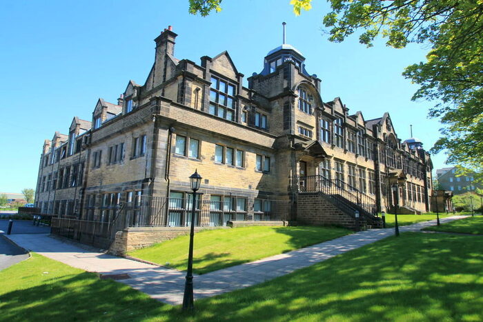 1 Bedroom Apartment To Rent In Richardshaw Lane, Pudsey, Leeds, LS28