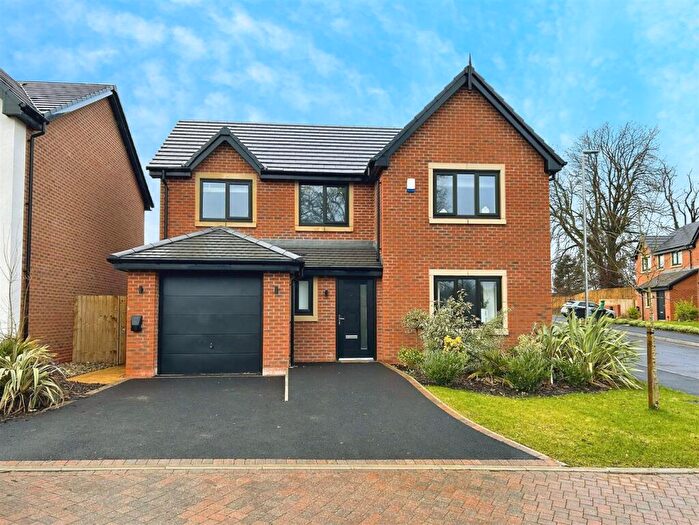 4 Bedroom Detached House For Sale In The Moorings, Congleton, CW12