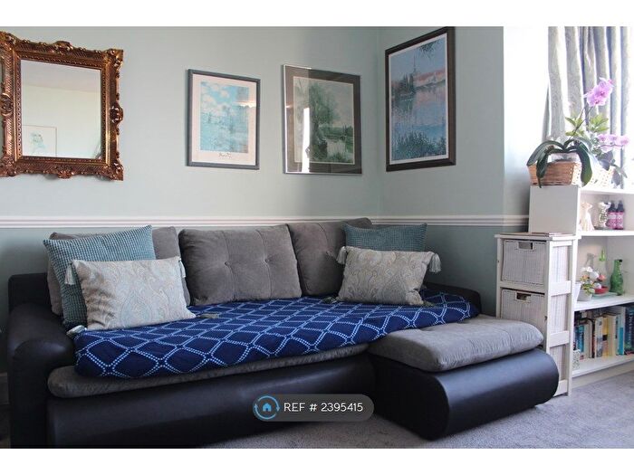 1 Bedroom Flat To Rent In Cumberland Court, Croydon, CR0