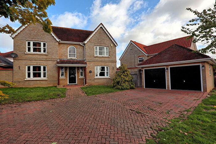 5 Bedroom Detached House For Sale In Celeborn Street, South Woodham Ferrers, Chelmsford, CM3