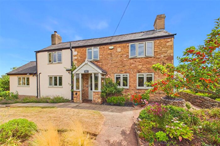 3 Bedroom Detached House For Sale In Beavans Hill, Kilcot, Newent, Gloucestershire, GL18