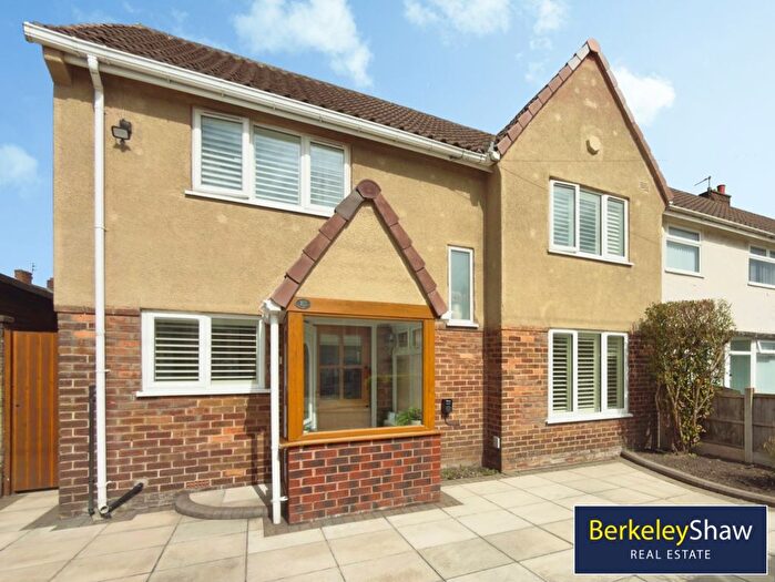 4 Bedroom Semi Detached House For Sale In Windle Avenue, Liverpool, L23