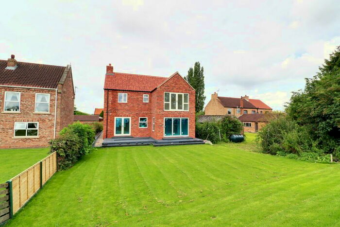 4 Bedroom Detached House For Sale In Main Street, Gunthorpe, DN9