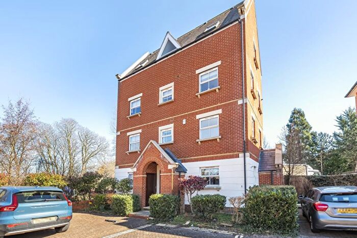 2 Bedroom Flat To Rent In Great Mead, Oxford, OX1