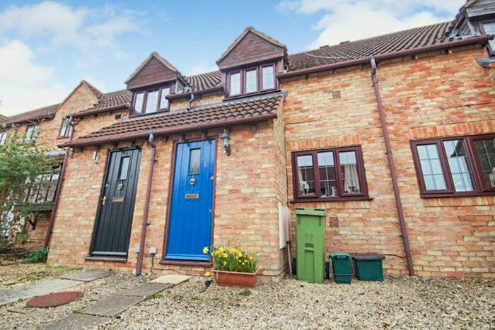 2 Bedroom House To Rent In Up Hatherley, GL51