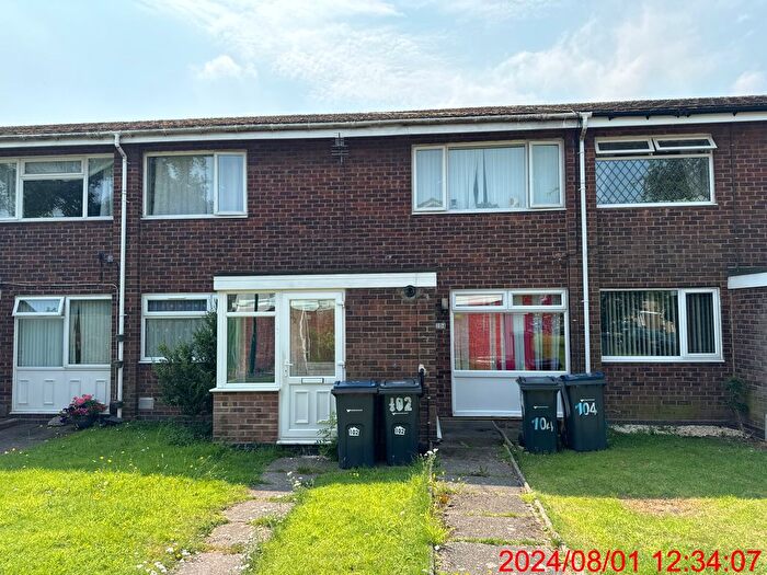 2 Bedroom Maisonette To Rent In Selby Close, Birmingham, B26
