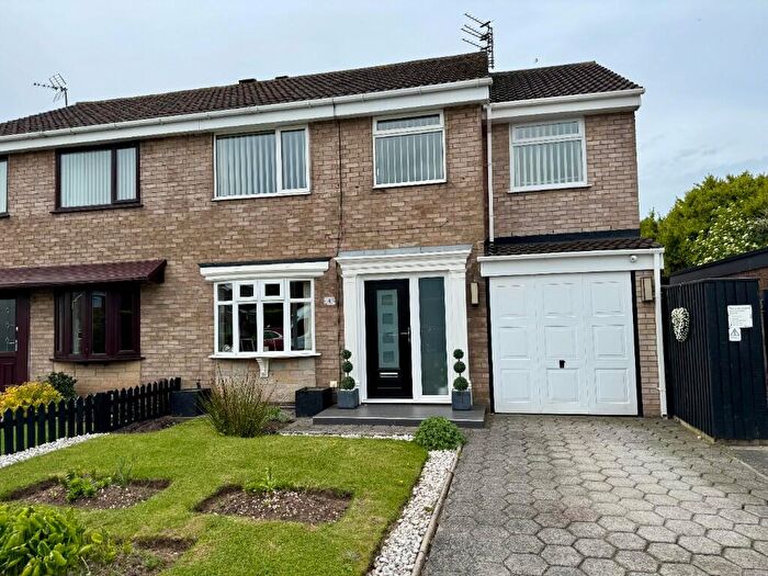 4 Bedroom Semi Detached House For Sale In Ribchester Avenue, Blackpool, Lancashire, FY4