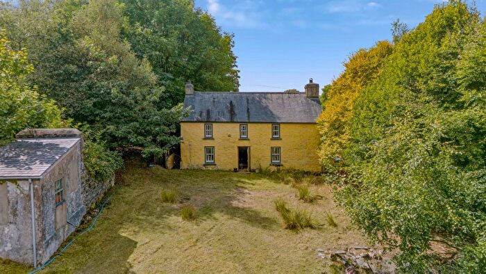 3 Bedroom Property For Sale In With Bedroom Barn Conversion, Cwmduad, Carmarthen, SA33