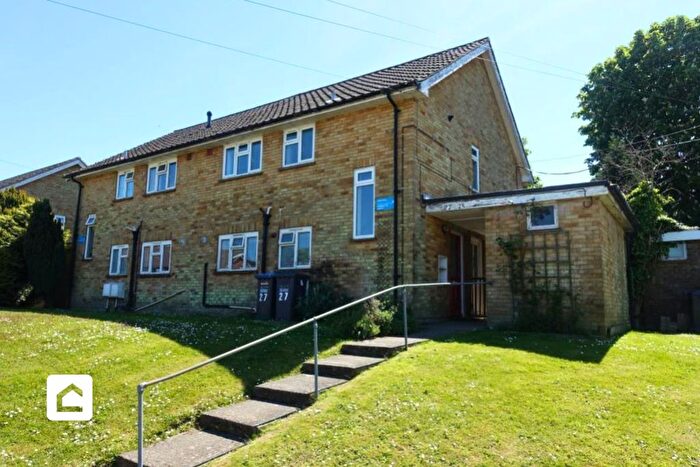 1 Bedroom Maisonette For Sale In Ashurst Wood, East Grinstead, West Sussex, RH19