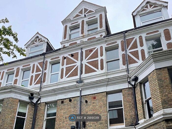 1 Bedroom Flat To Rent In Richmond House, Folkestone, CT20