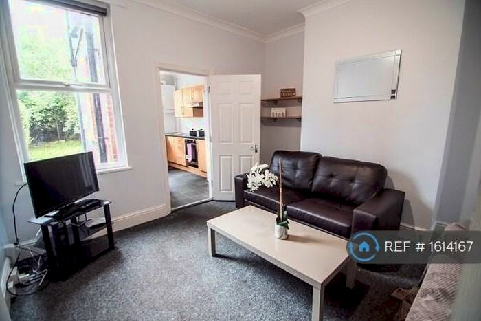 4 Bedroom Terraced House To Rent In Ranby Road, Sheffield, S11