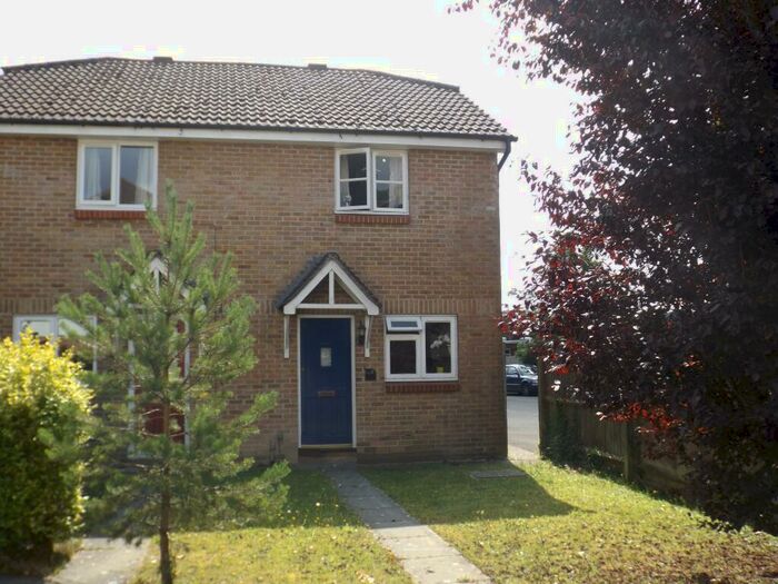2 Bedroom House To Rent In Oakwood Close, Midhurst, GU29