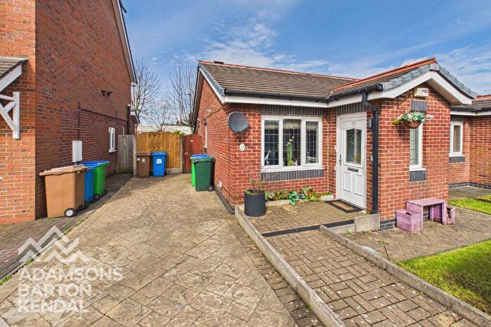 2 Bedroom Semi Detached House For Sale In Lambourne Grove, Milnrow, OL16