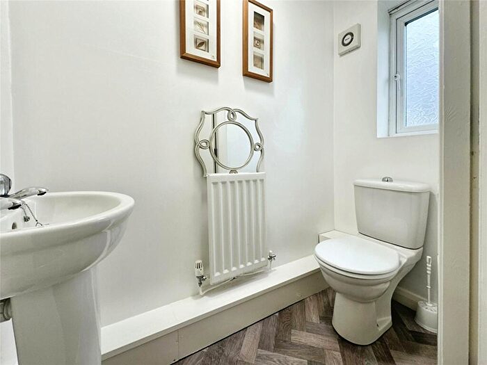 3 Bedroom End Of Terrace House For Sale In Manse Farm Mews, Cudworth, Barnsley, South Yorkshire, S72