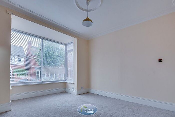 3 Bedroom Detached House For Sale In Anston Avenue, Worksop, S81