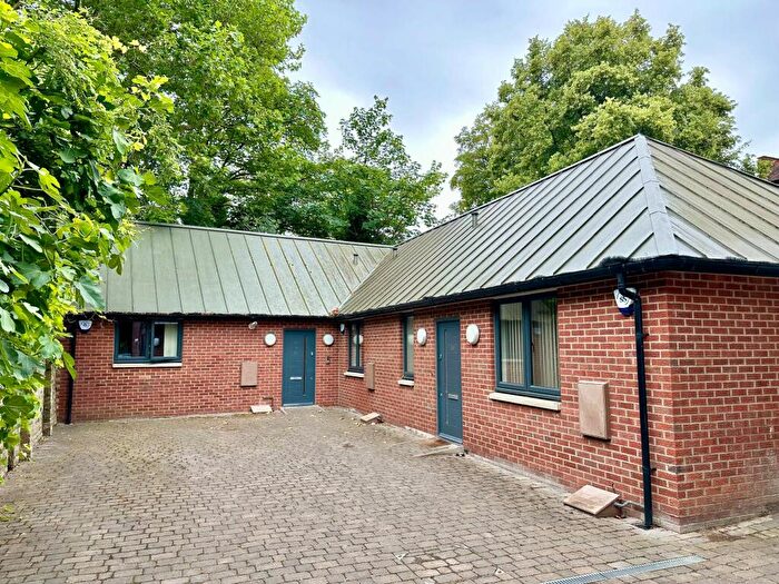 1 Bedroom Apartment To Rent In Monkridge, Crouch End Hill, London, N8