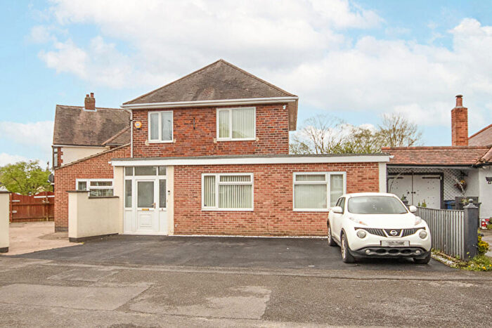 5 Bedroom Detached House For Sale In Goodsmoor Road, Littleover, DE23