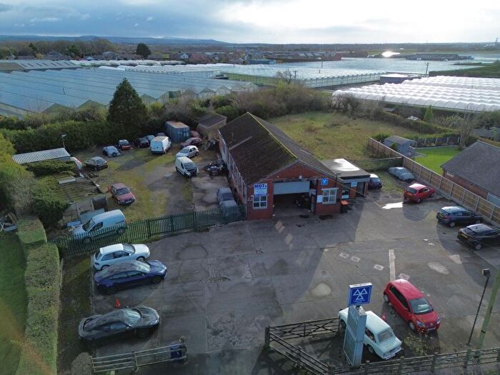 Land For Sale In Long Moss Lane, Whitestake Garage, PR4