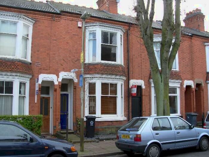 4 Bedroom House To Rent In Harrow Road, Close To Dmu, Leicester, LE3