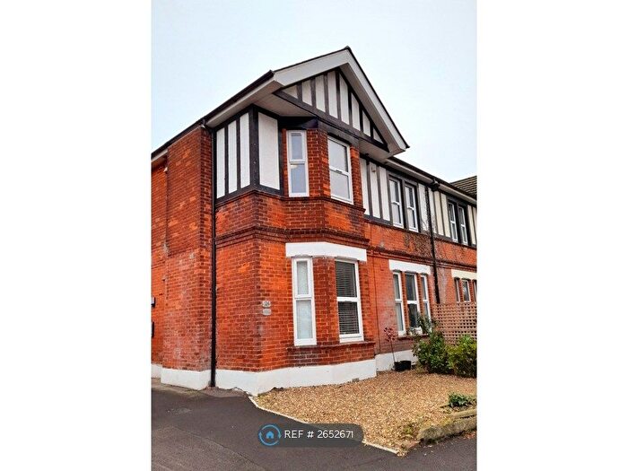 1 Bedroom Flat To Rent In Fairfield, Christchurch, BH23